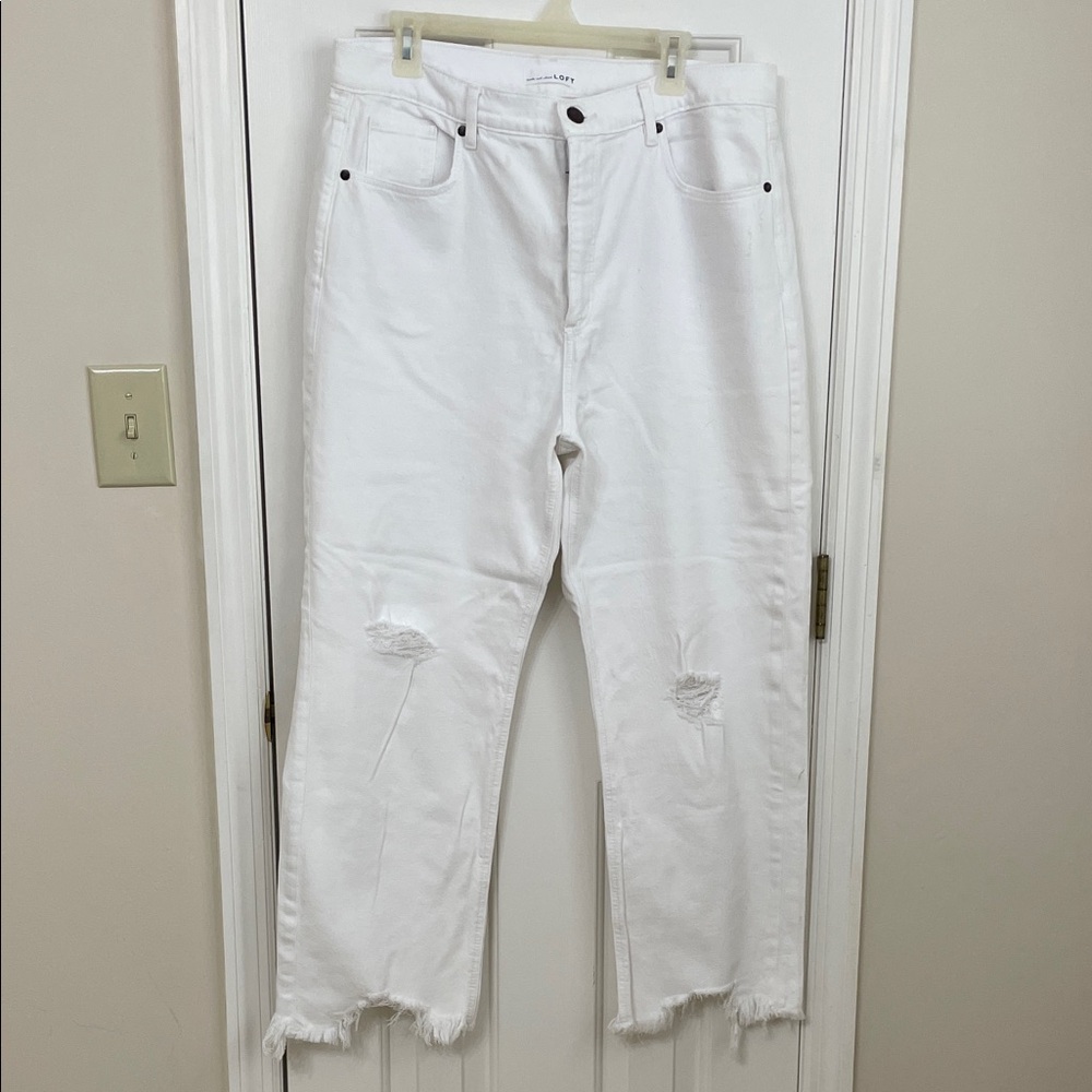 LOFT White Distressed jeans